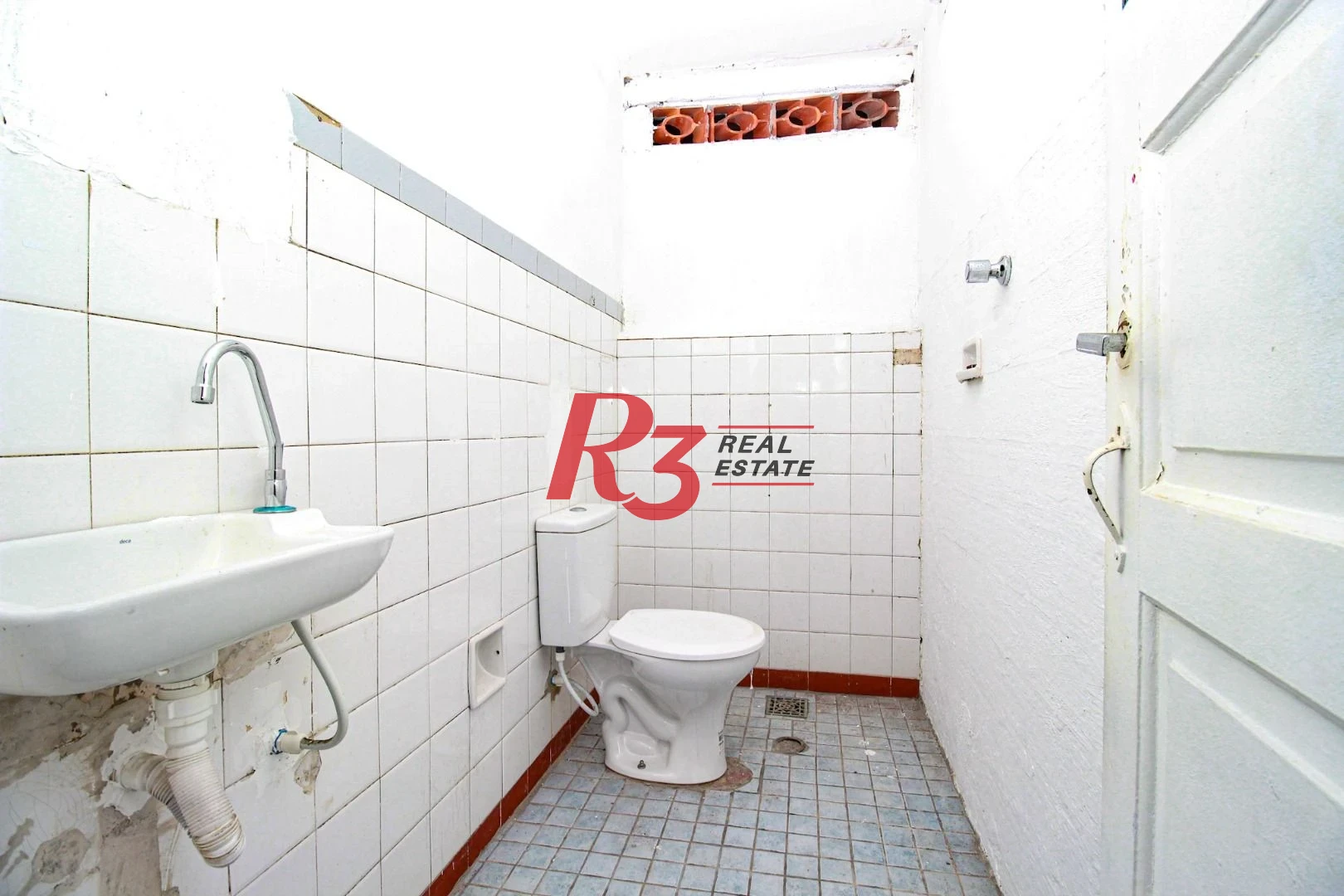 Loja, 570 m² - venda por R$ 3.000.000,00 ou aluguel por R$ 26.060,00/mês - Encruzilhada - Santos/SP