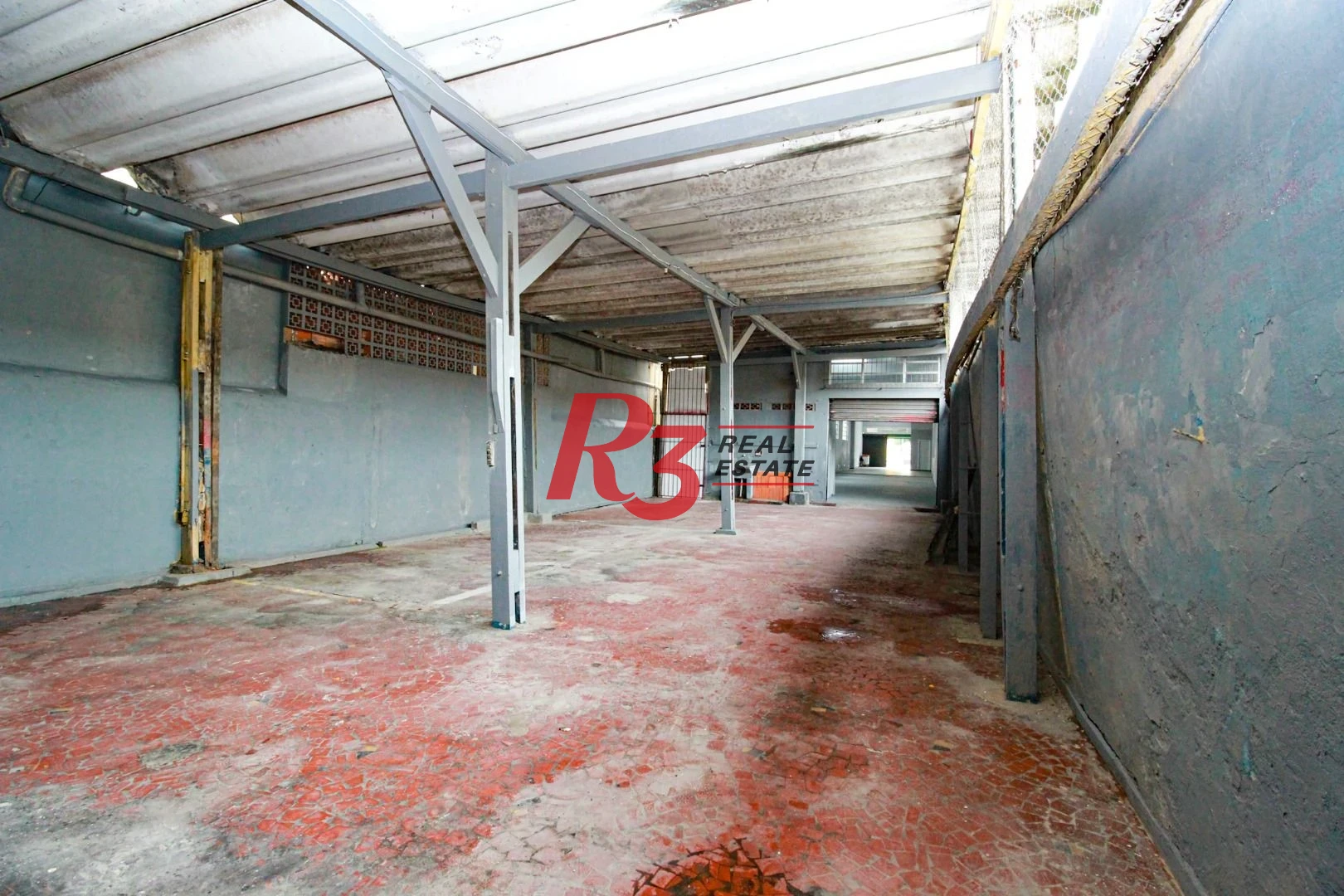 Loja, 570 m² - venda por R$ 3.000.000,00 ou aluguel por R$ 26.060,00/mês - Encruzilhada - Santos/SP