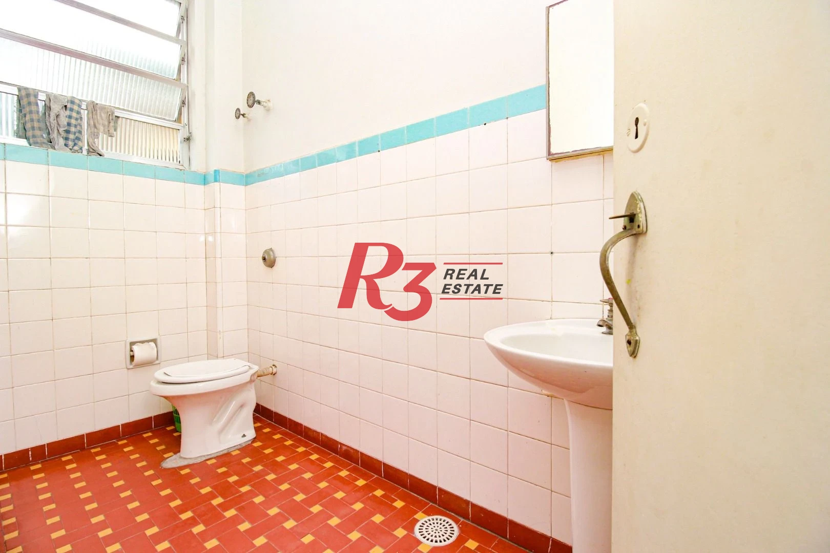Loja, 570 m² - venda por R$ 3.000.000,00 ou aluguel por R$ 26.060,00/mês - Encruzilhada - Santos/SP