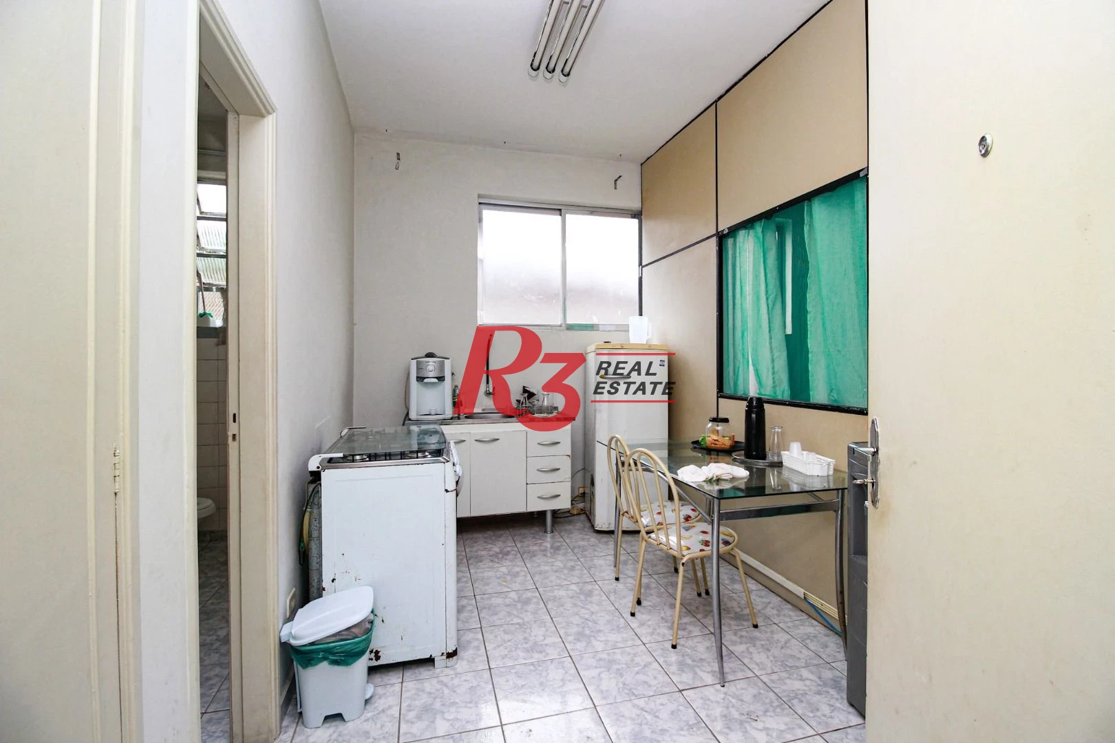 Loja, 570 m² - venda por R$ 3.000.000,00 ou aluguel por R$ 26.060,00/mês - Encruzilhada - Santos/SP