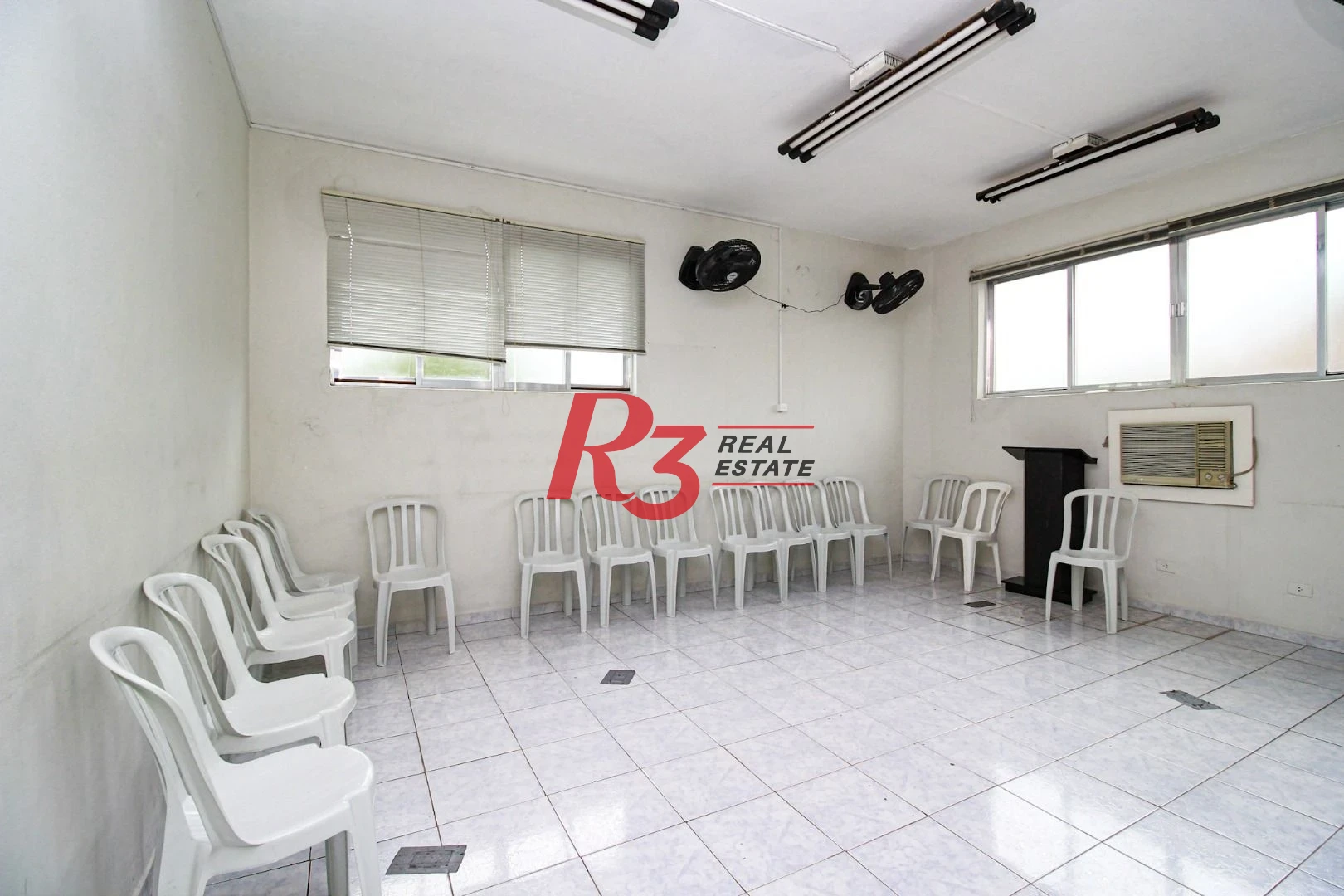 Loja, 570 m² - venda por R$ 3.000.000,00 ou aluguel por R$ 26.060,00/mês - Encruzilhada - Santos/SP
