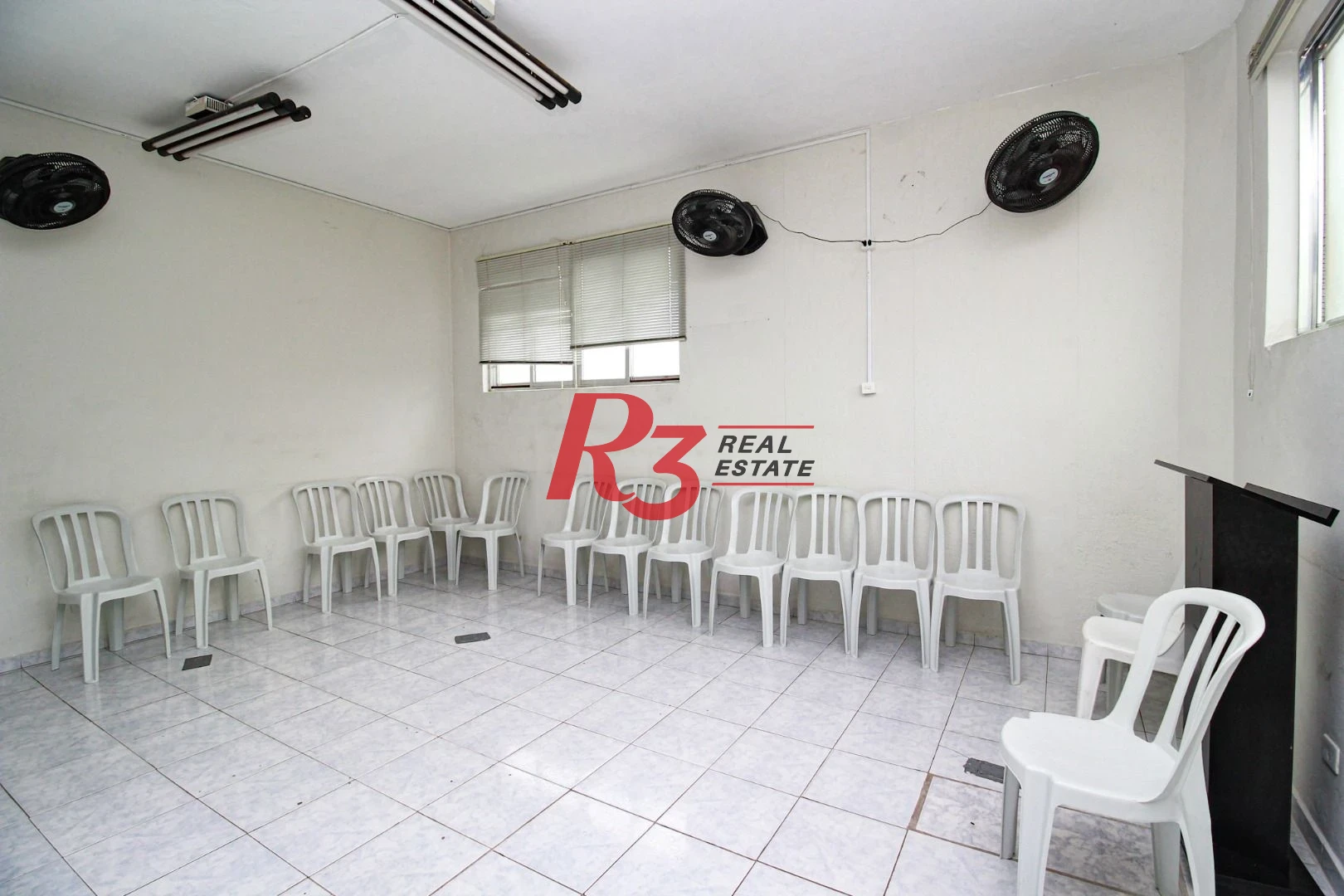 Loja, 570 m² - venda por R$ 3.000.000,00 ou aluguel por R$ 26.060,00/mês - Encruzilhada - Santos/SP