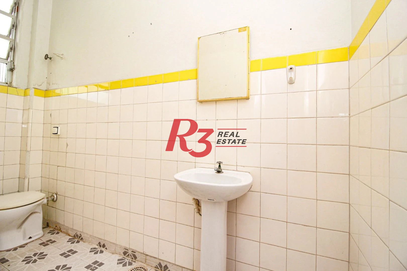 Loja, 570 m² - venda por R$ 3.000.000,00 ou aluguel por R$ 26.060,00/mês - Encruzilhada - Santos/SP