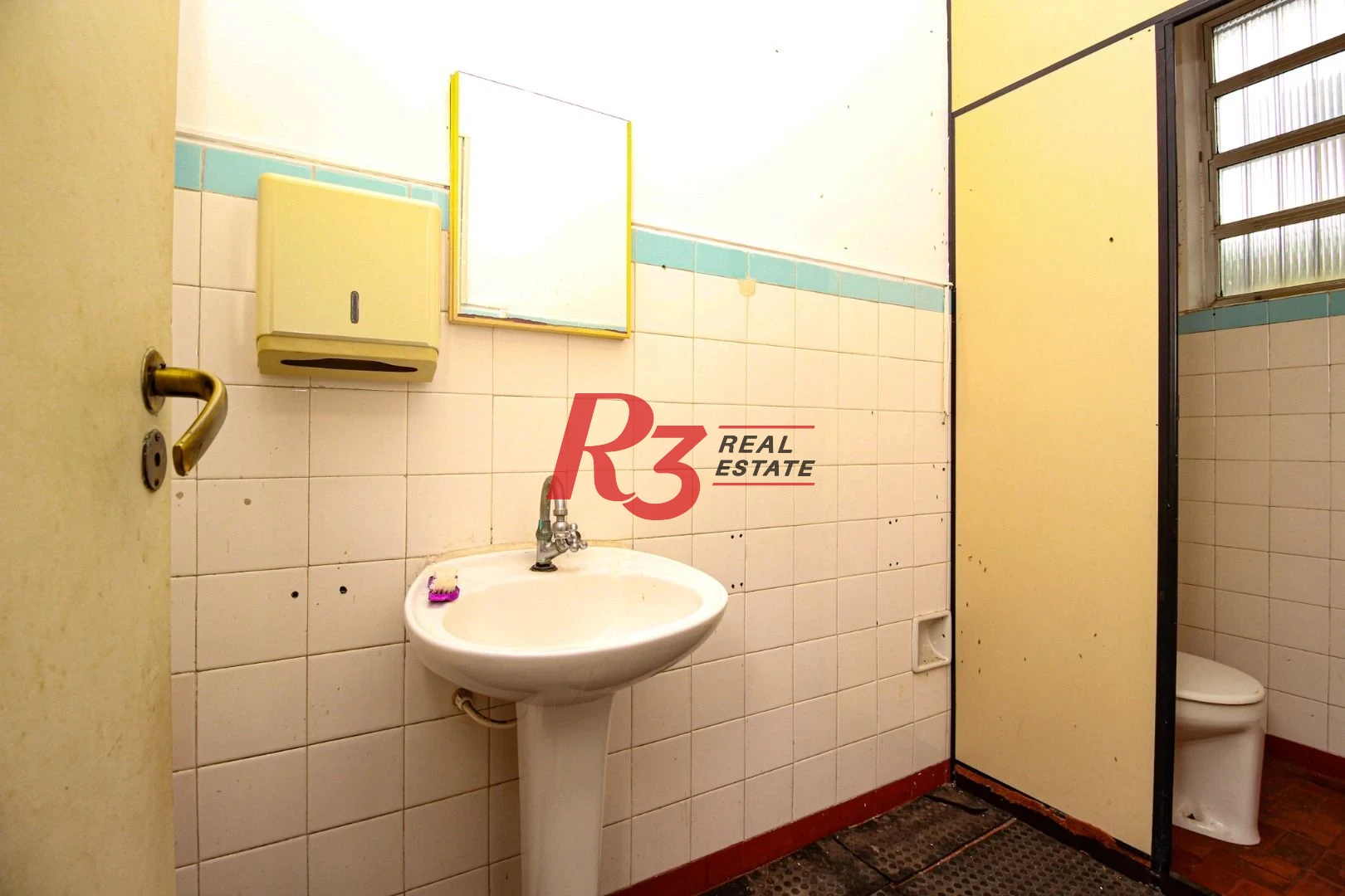 Loja, 570 m² - venda por R$ 3.000.000,00 ou aluguel por R$ 26.060,00/mês - Encruzilhada - Santos/SP
