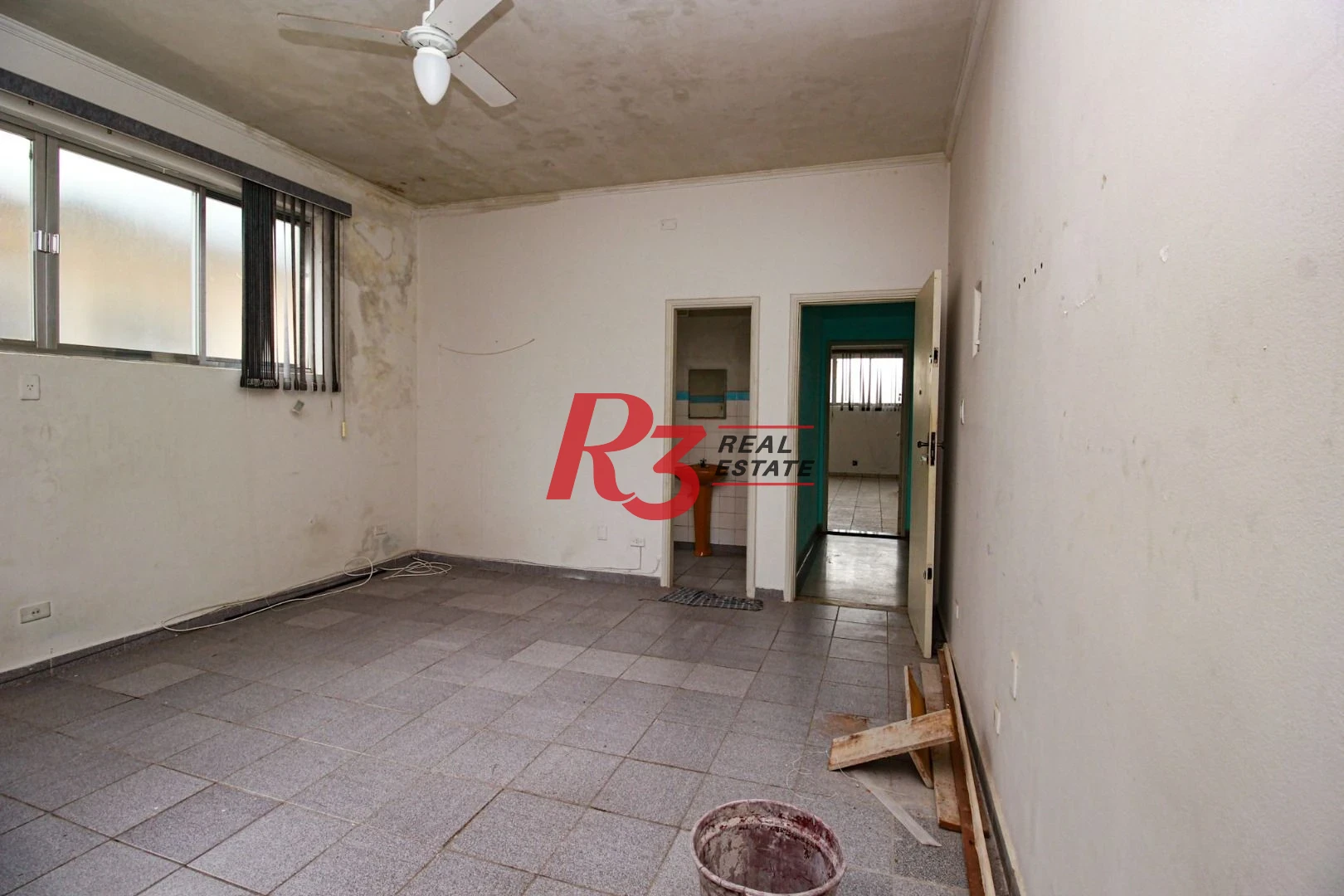 Loja, 570 m² - venda por R$ 3.000.000,00 ou aluguel por R$ 26.060,00/mês - Encruzilhada - Santos/SP