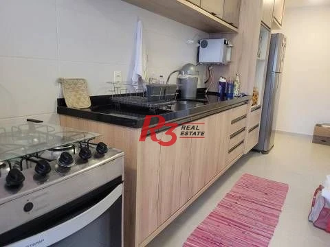 Apartamento Duplex com 2 dormitórios, 2 suítes,  Gonzaga - Santos/SP