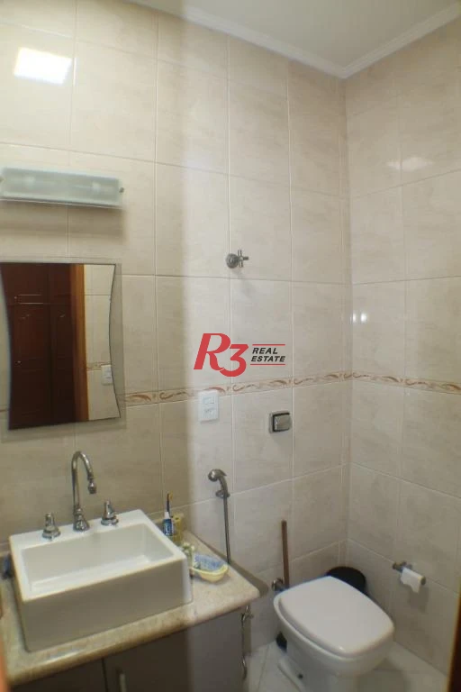 Sobrado com 3 dormitórios à venda, 300 m² por R$ 1.920.000,00 - Boqueirão - Santos/SP