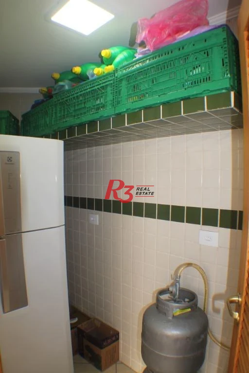 Sobrado com 3 dormitórios à venda, 300 m² por R$ 1.920.000,00 - Boqueirão - Santos/SP