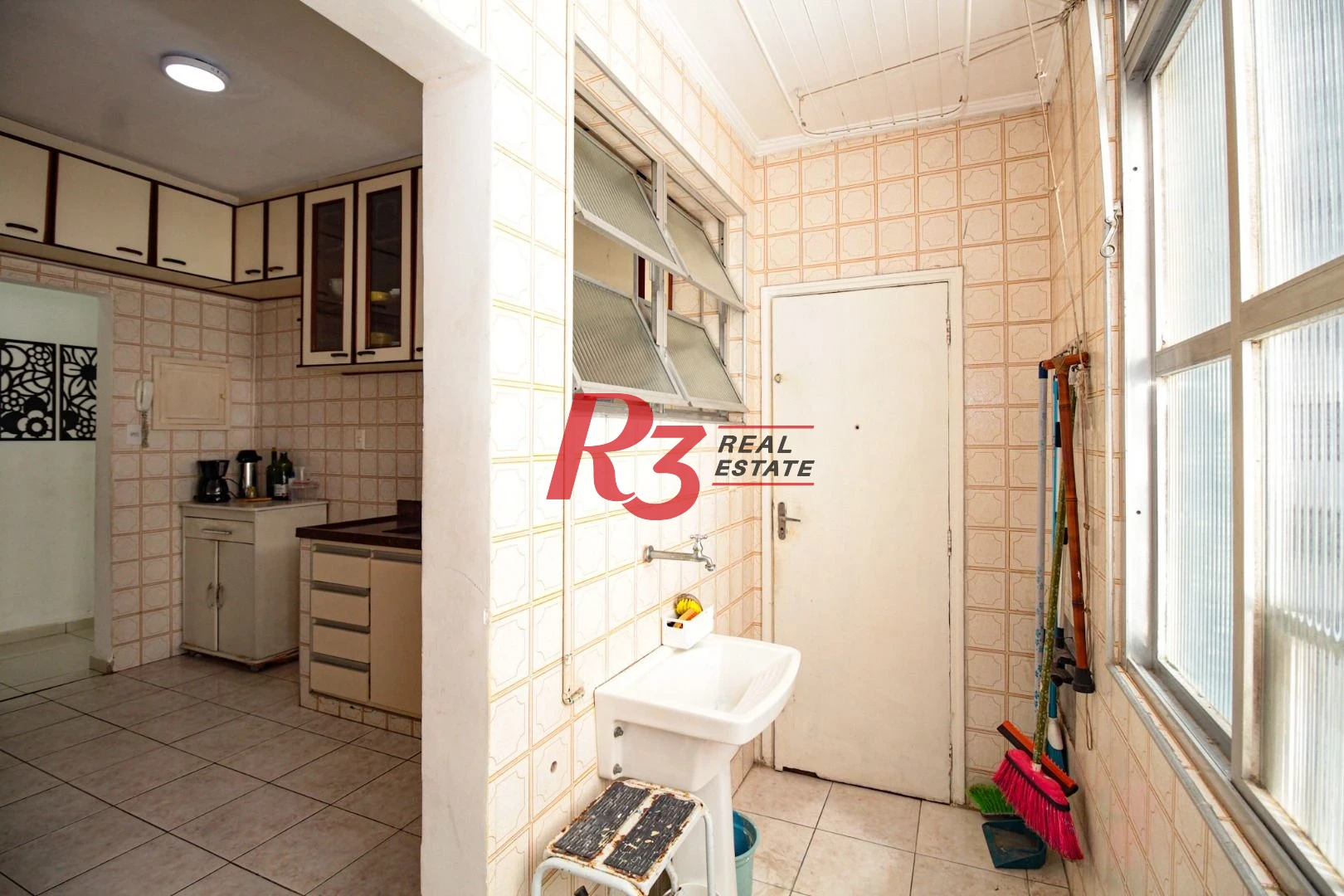 Apartamento com 2 dormitórios à venda, 113 m² por R$ 600.000,00 - Boqueirão - Santos/SP