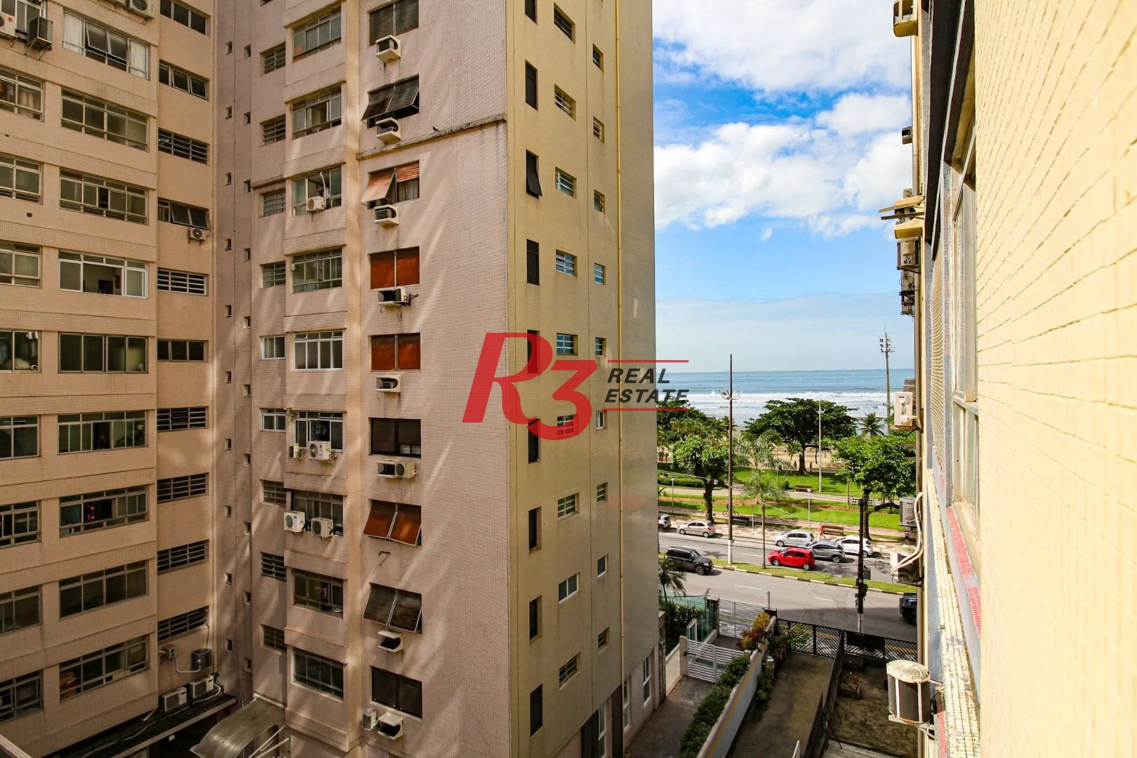 Apartamento com 2 dormitórios à venda, 113 m² por R$ 600.000,00 - Boqueirão - Santos/SP