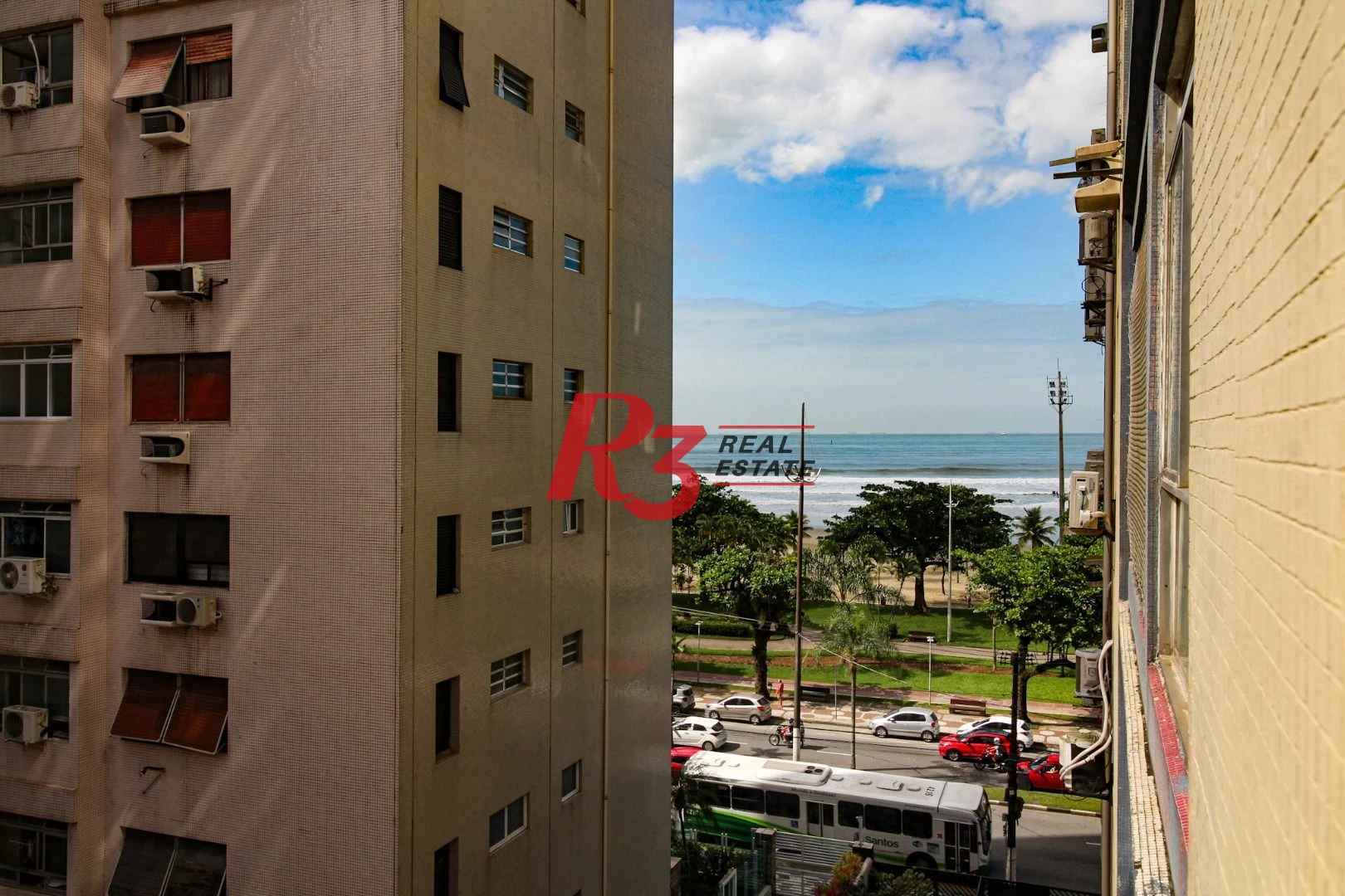 Apartamento com 2 dormitórios à venda, 113 m² por R$ 600.000,00 - Boqueirão - Santos/SP