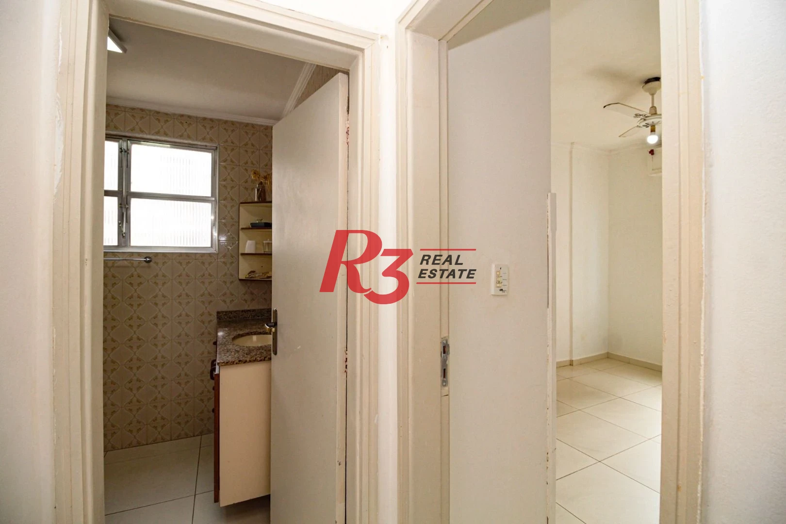 Apartamento com 2 dormitórios à venda, 113 m² por R$ 600.000,00 - Boqueirão - Santos/SP