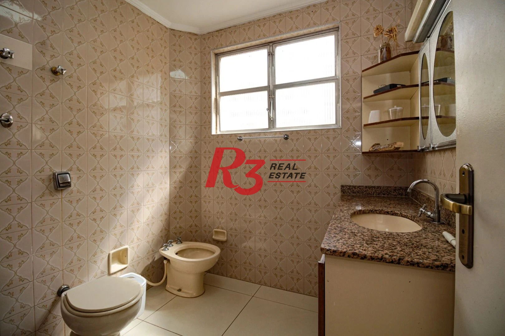 Apartamento com 2 dormitórios à venda, 113 m² por R$ 600.000,00 - Boqueirão - Santos/SP