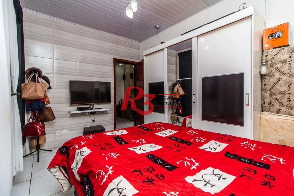 Casa com 2 dormitórios à venda, 180 m² por R$ 691.000,00 - Marapé - Santos/SP