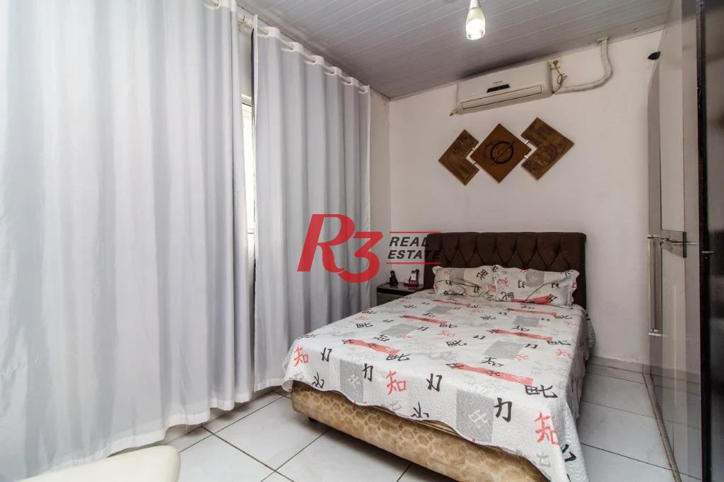 Casa com 2 dormitórios à venda, 180 m² por R$ 691.000,00 - Marapé - Santos/SP