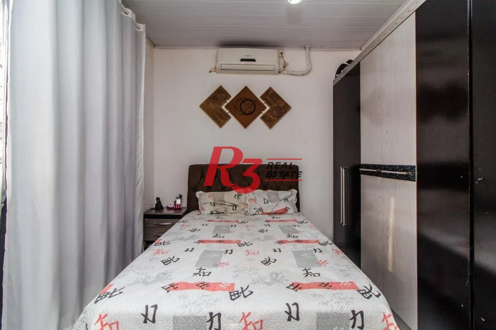 Casa com 2 dormitórios à venda, 180 m² por R$ 691.000,00 - Marapé - Santos/SP