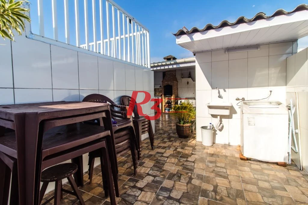 Casa com 2 dormitórios à venda, 180 m² por R$ 691.000,00 - Marapé - Santos/SP
