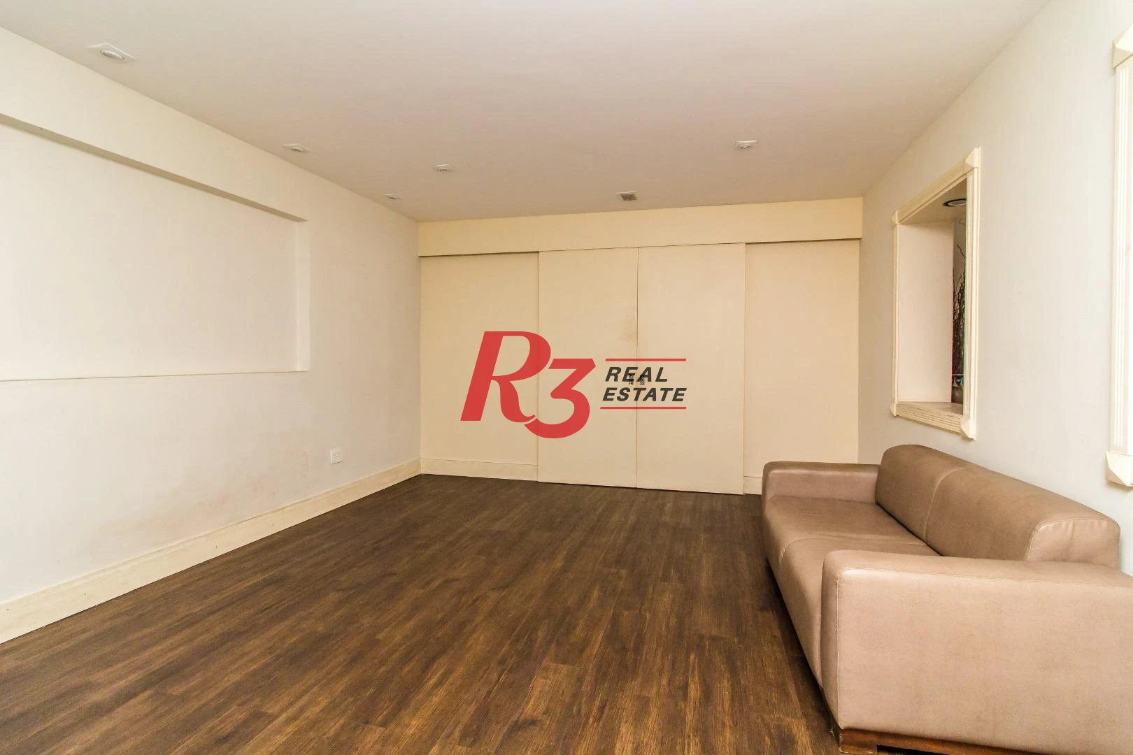 Sobrado à venda, 1183 m² por R$ 6.000.000,00 - Centro - São Vicente/SP