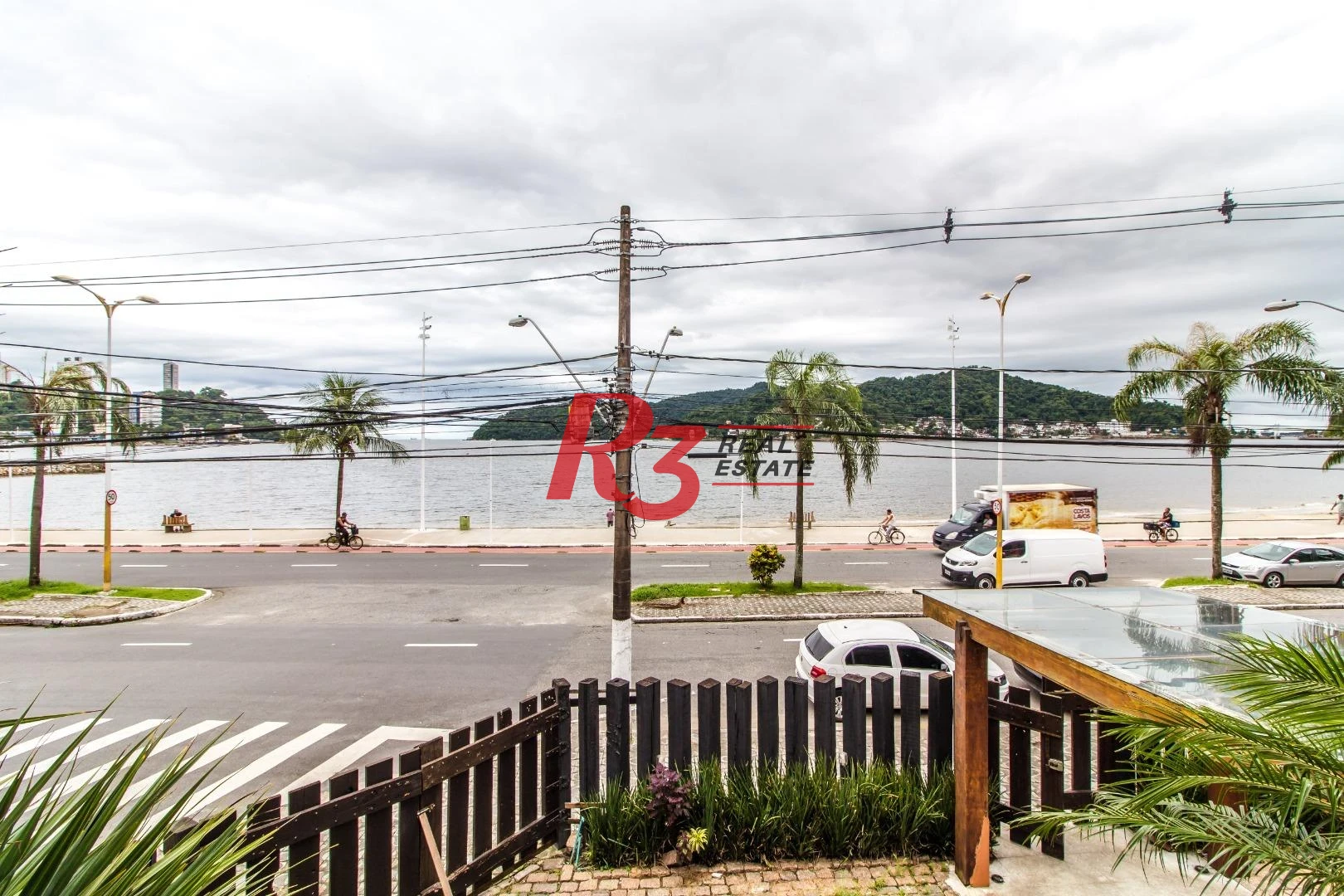 Sobrado à venda, 1183 m² por R$ 6.000.000,00 - Centro - São Vicente/SP
