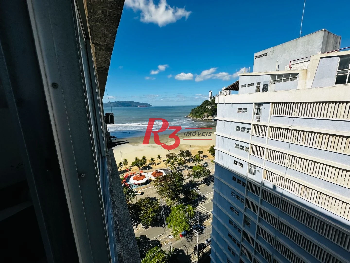 Apartamento com 3 dormitórios à venda, 154 m² por R$ 650.000,00 - Itararé - São Vicente/SP