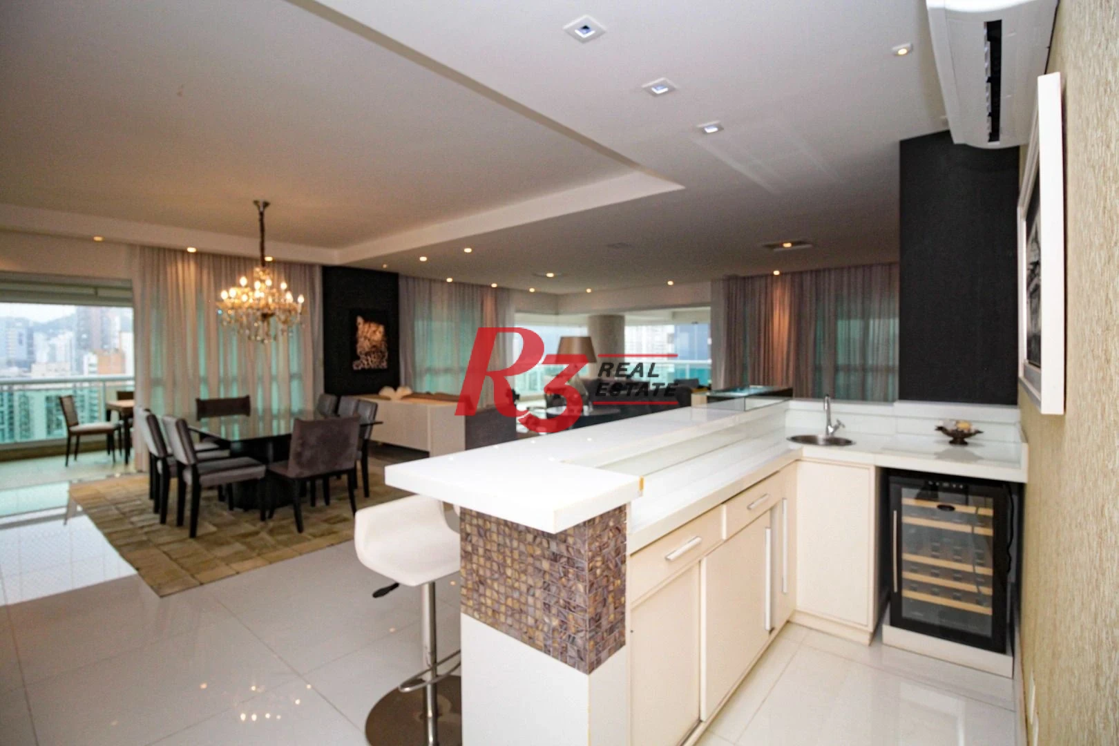 Apartamento com 4 dormitórios para alugar, 360 m² por R$ 40.000,00/mês - Gonzaga - Santos/SP