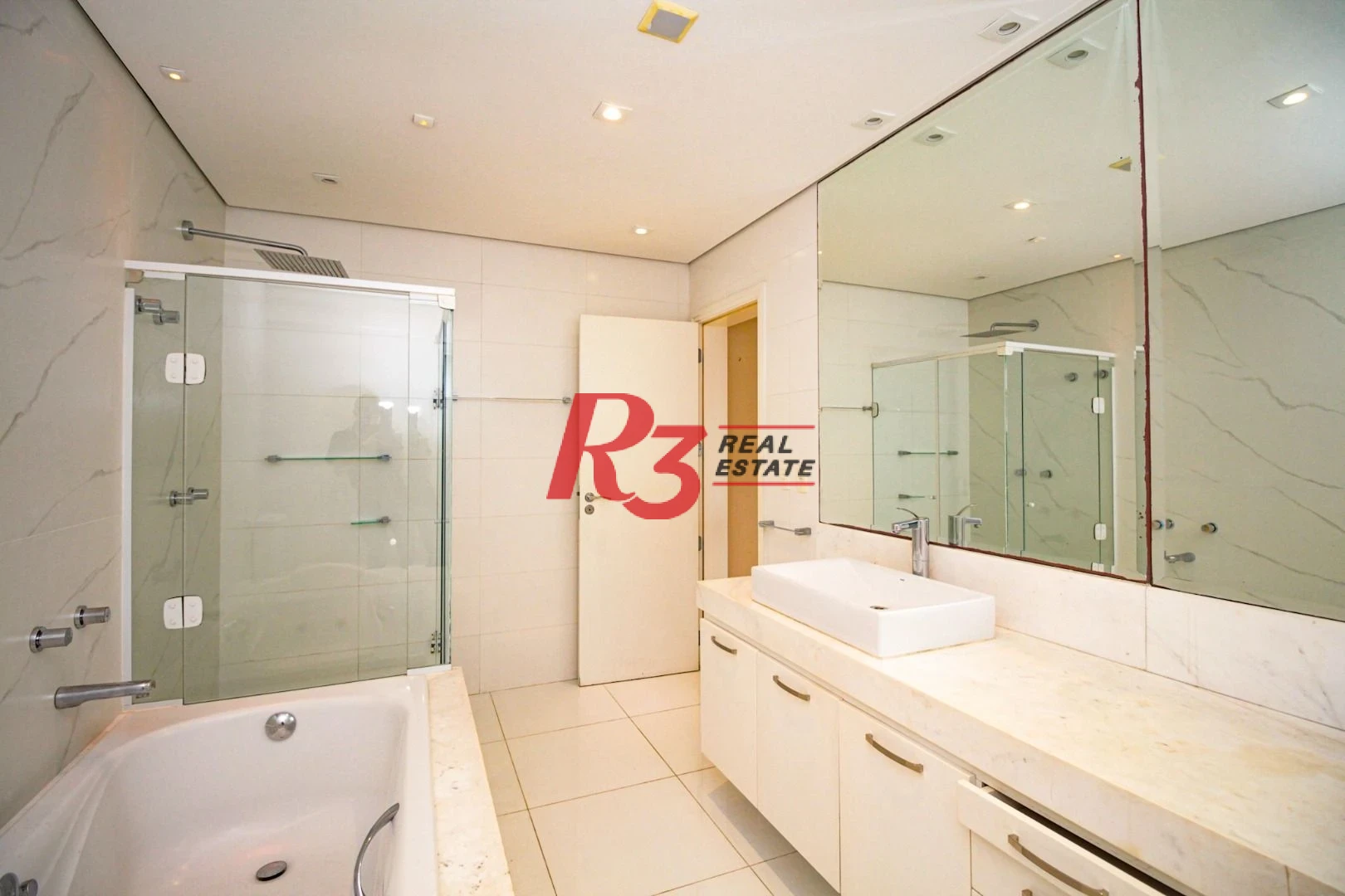 Apartamento com 4 dormitórios para alugar, 360 m² por R$ 40.000,00/mês - Gonzaga - Santos/SP