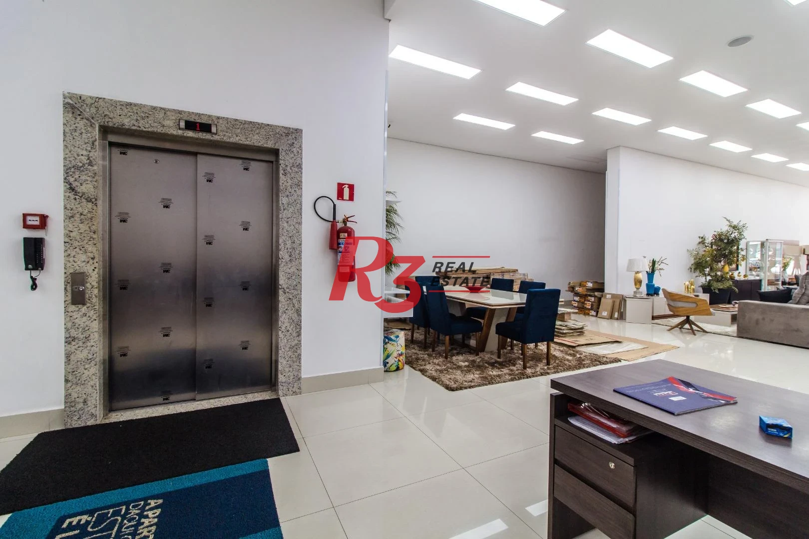 Prédio para alugar, 3000 m² - Centro - Santos/SP