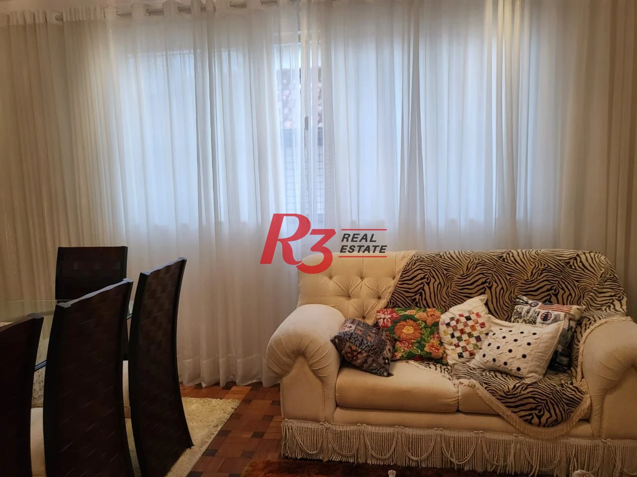 Casa com 4 dormitórios à venda, 480 m² - Gonzaga - Santos/SP