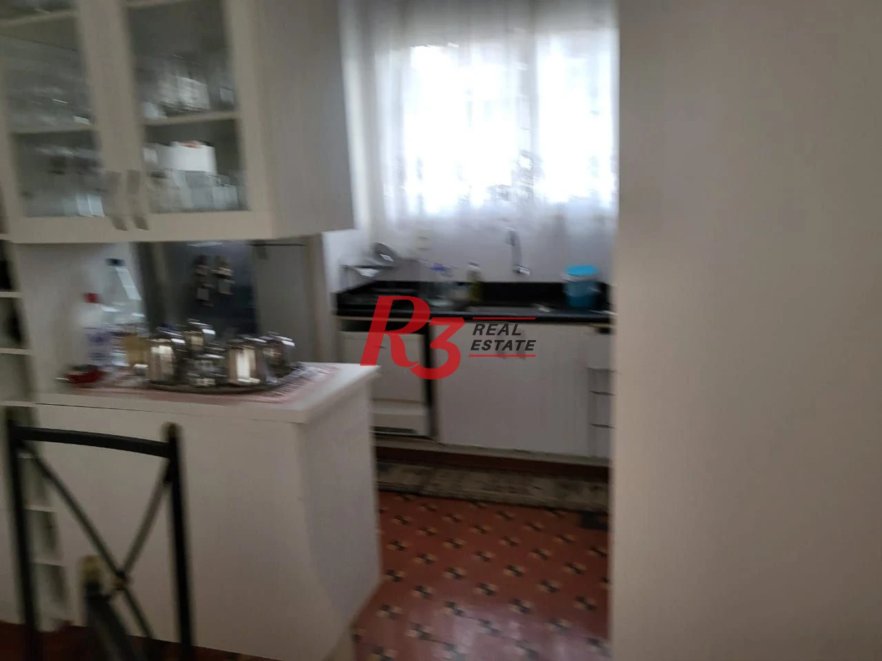Casa com 4 dormitórios à venda, 480 m² - Gonzaga - Santos/SP