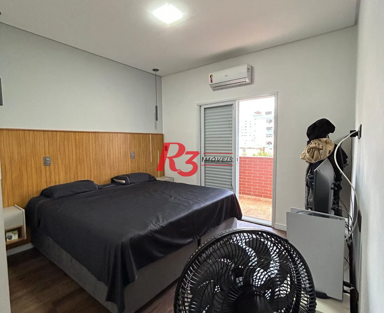 Apartamento com 3 dormitórios à venda, 104 m² por R$ 550.000,00 - Campo Grande - Santos/SP