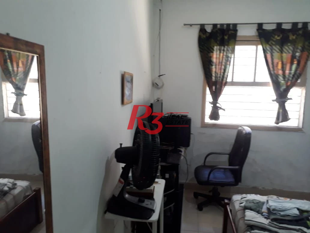 Casa com  4 dormitórios a venda no Jardim Independência.