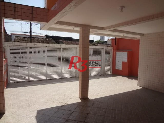 Sobrado de 3 de dormitórios a venda no Catiapoã.