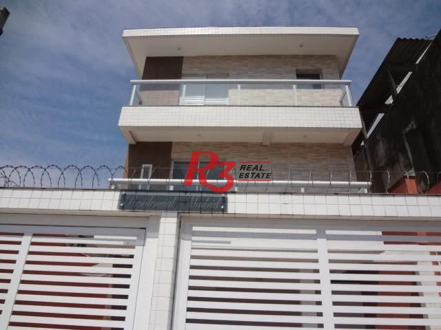 Sobrado de 3 de dormitórios a venda no Catiapoã.