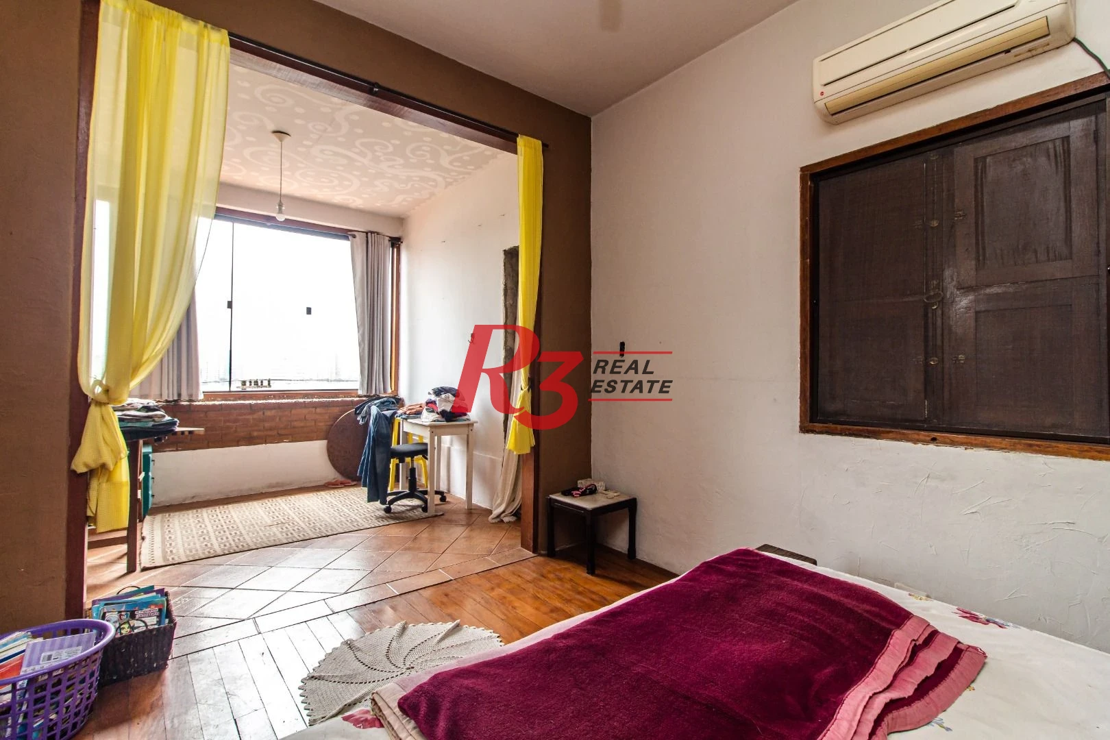 Casa com 3 dormitórios à venda, 350 m² por R$ 750.000,00 - Parque Prainha - São Vicente/SP