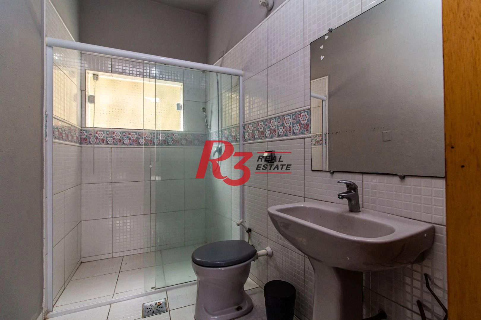 Casa com 3 dormitórios à venda, 350 m² por R$ 750.000,00 - Parque Prainha - São Vicente/SP