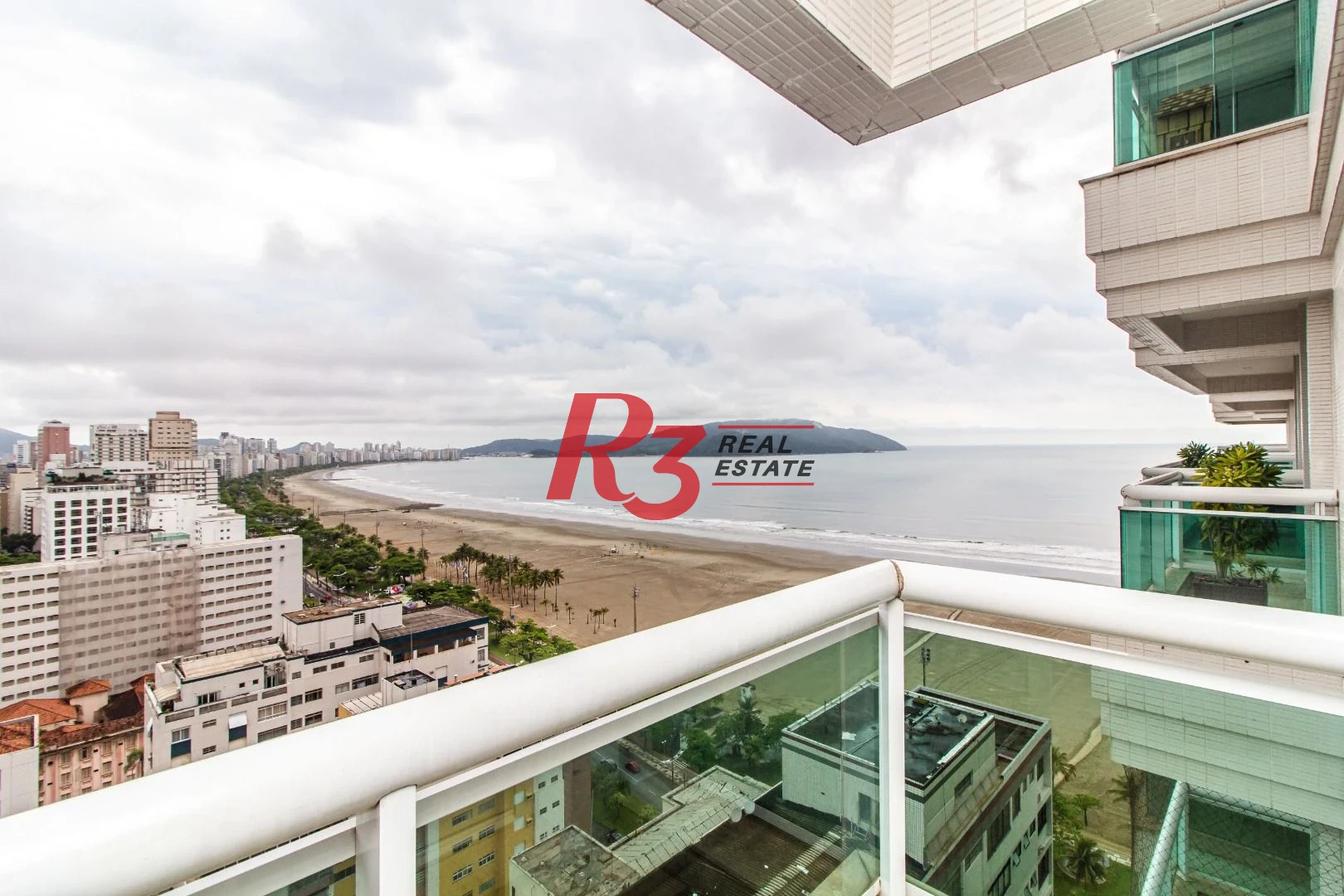 Apartamento com 4 dormitórios, 360 m² - venda ou aluguel - Gonzaga - Santos/SP
