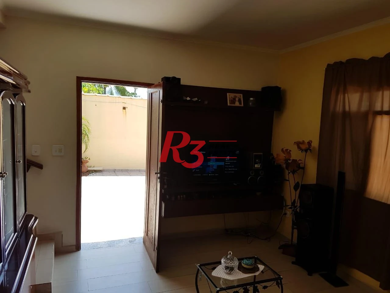 Sobrado com 3 dormitórios à venda, 124 m² por R$ 930.000,00 - Mirim - Praia Grande/SP