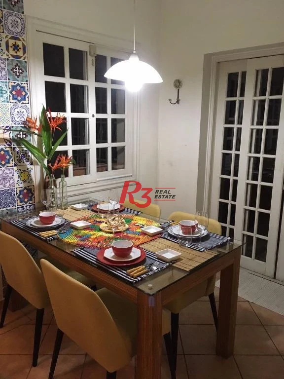 Sobrado com 3 dormitórios à venda, 160 m² - Itararé - São Vicente/SP