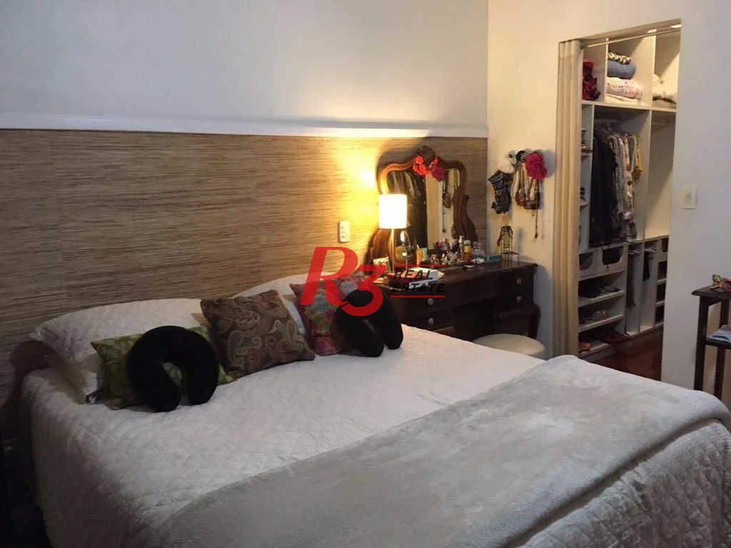 Sobrado com 3 dormitórios à venda, 160 m² - Itararé - São Vicente/SP