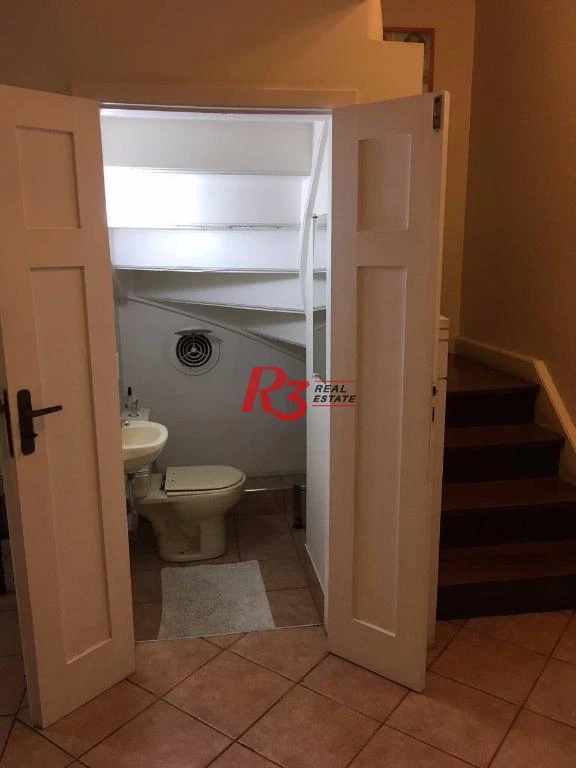 Sobrado com 3 dormitórios à venda, 160 m² - Itararé - São Vicente/SP
