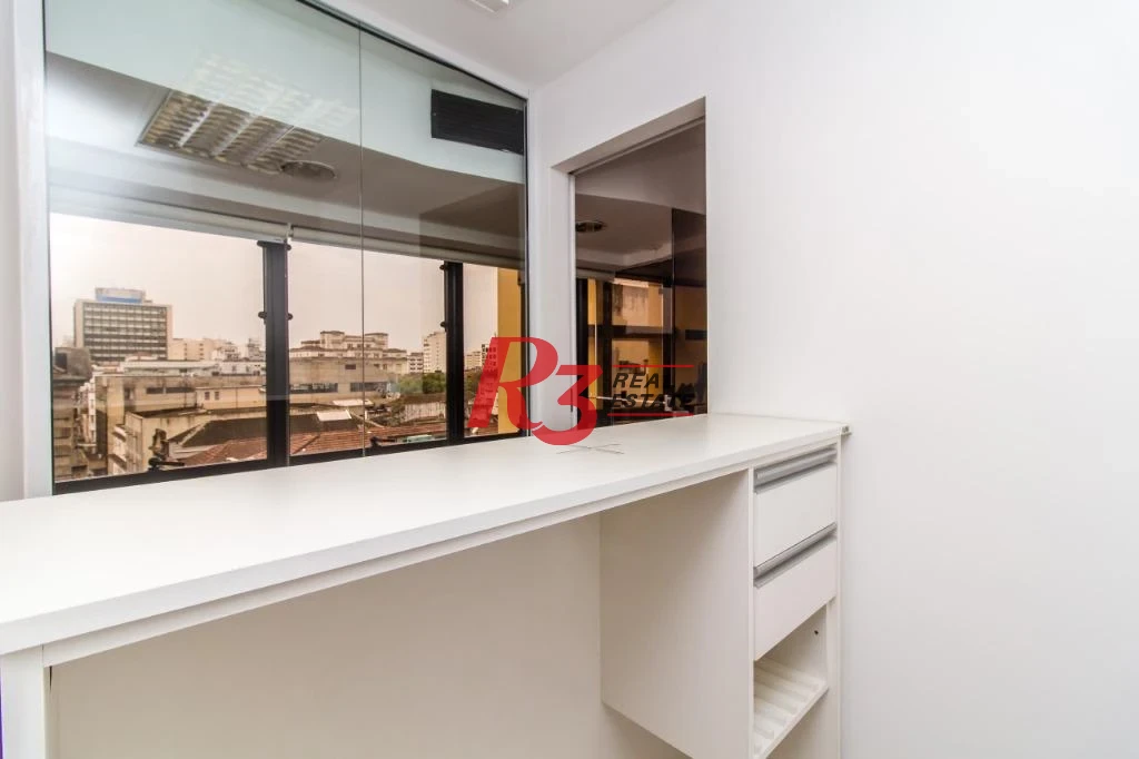 R3 REAL ESTATE VENDE! Andar Corporativo com 396 m², equipado apropriadamente para empresa exportadora de café, localizado no Centro de Santos - SP