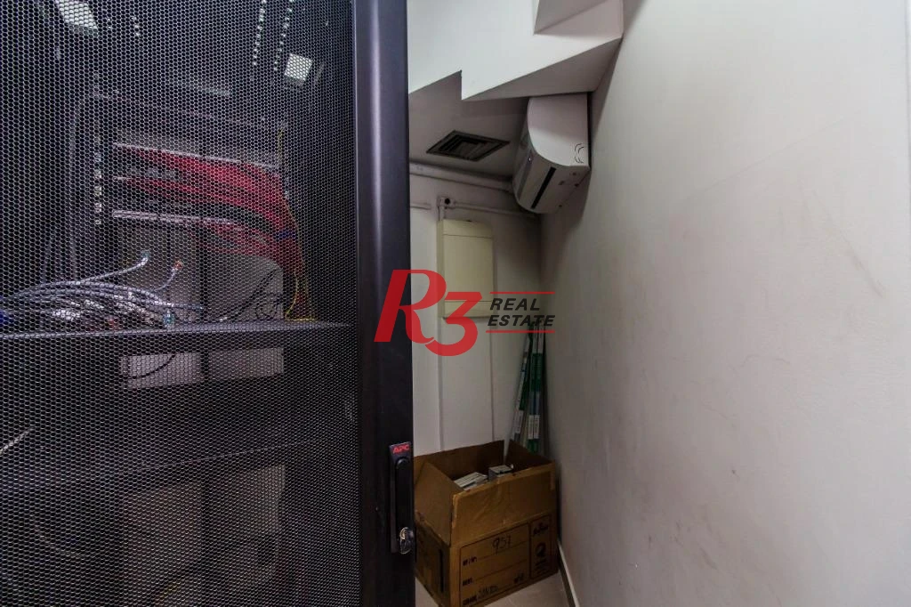 R3 REAL ESTATE VENDE! Andar Corporativo com 396 m², equipado apropriadamente para empresa exportadora de café, localizado no Centro de Santos - SP
