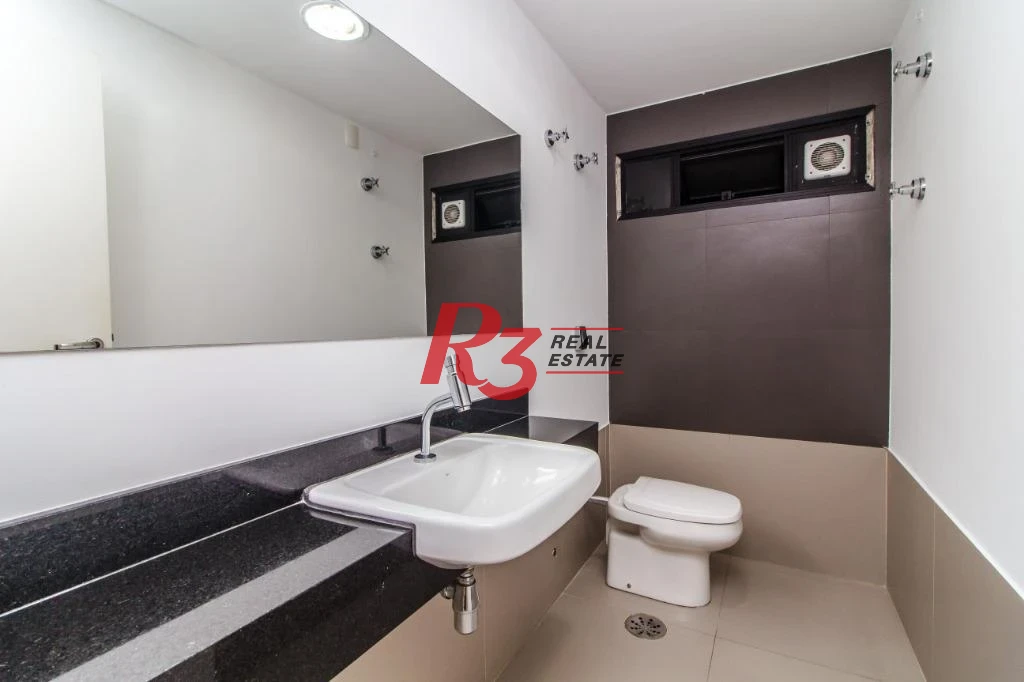 R3 REAL ESTATE VENDE! Andar Corporativo com 396 m², equipado apropriadamente para empresa exportadora de café, localizado no Centro de Santos - SP