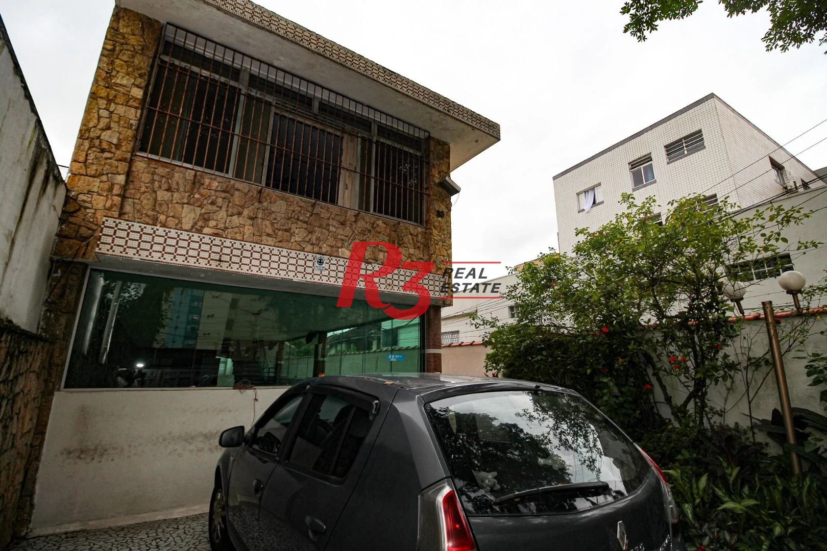 Sobrado à venda, 350 m² por R$ 1.450.000,00 - Encruzilhada - Santos/SP