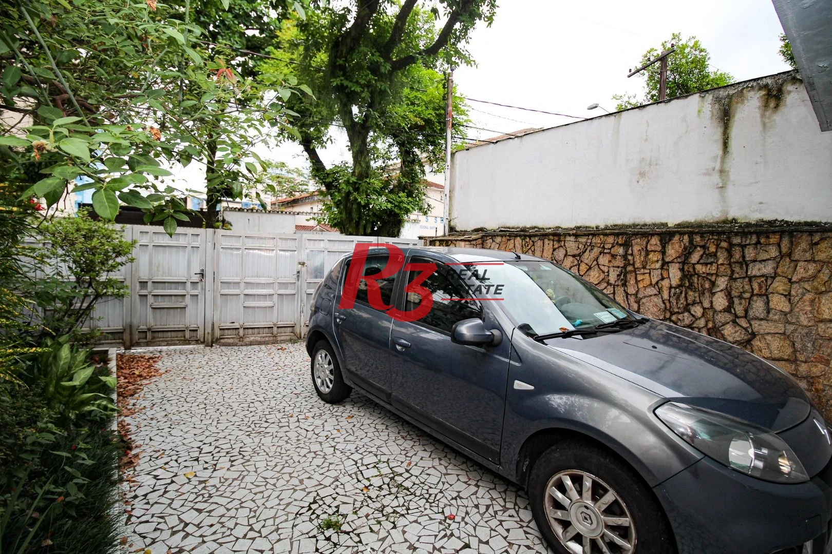 Sobrado à venda, 350 m² por R$ 1.450.000,00 - Encruzilhada - Santos/SP