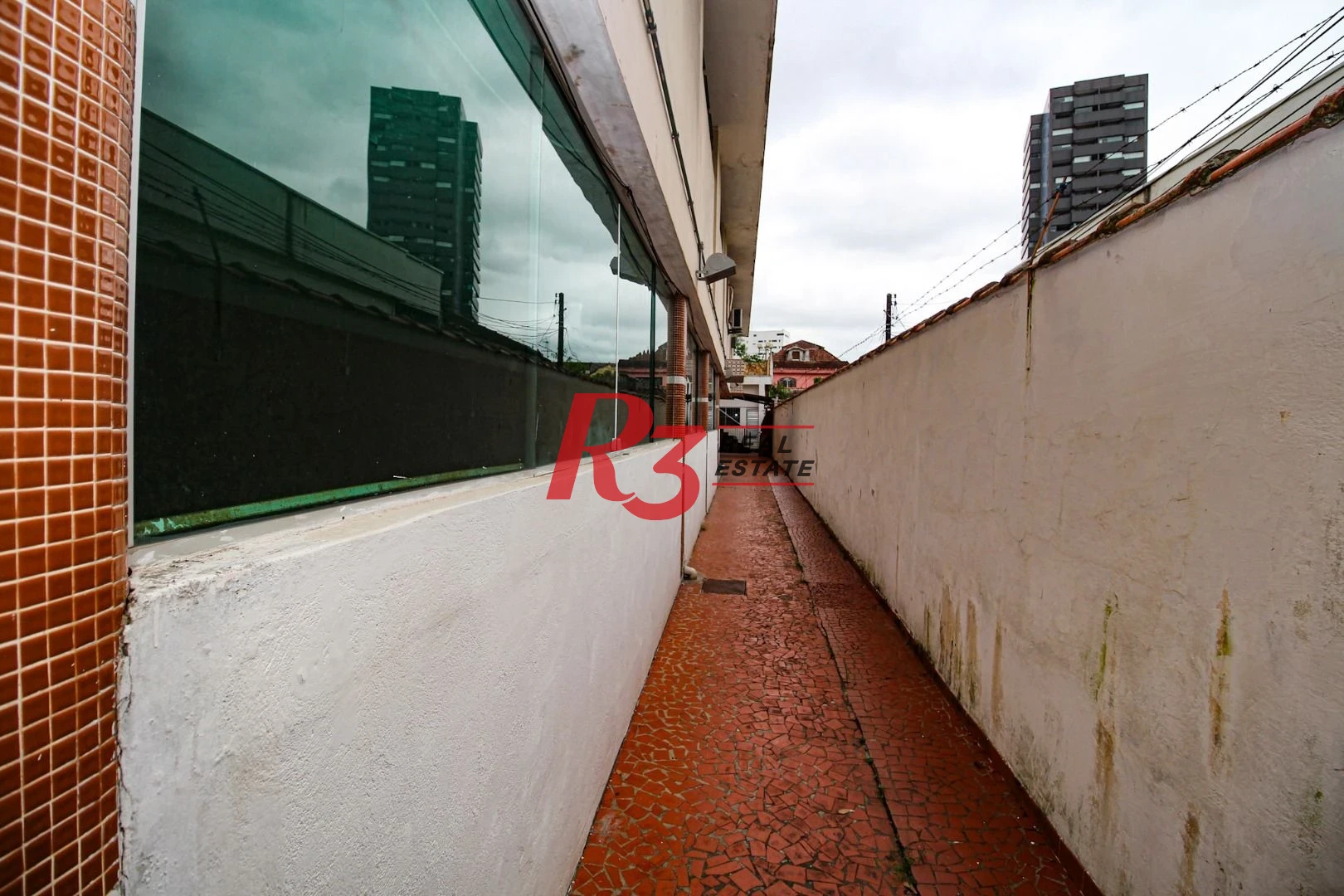 Sobrado à venda, 350 m² por R$ 1.450.000,00 - Encruzilhada - Santos/SP