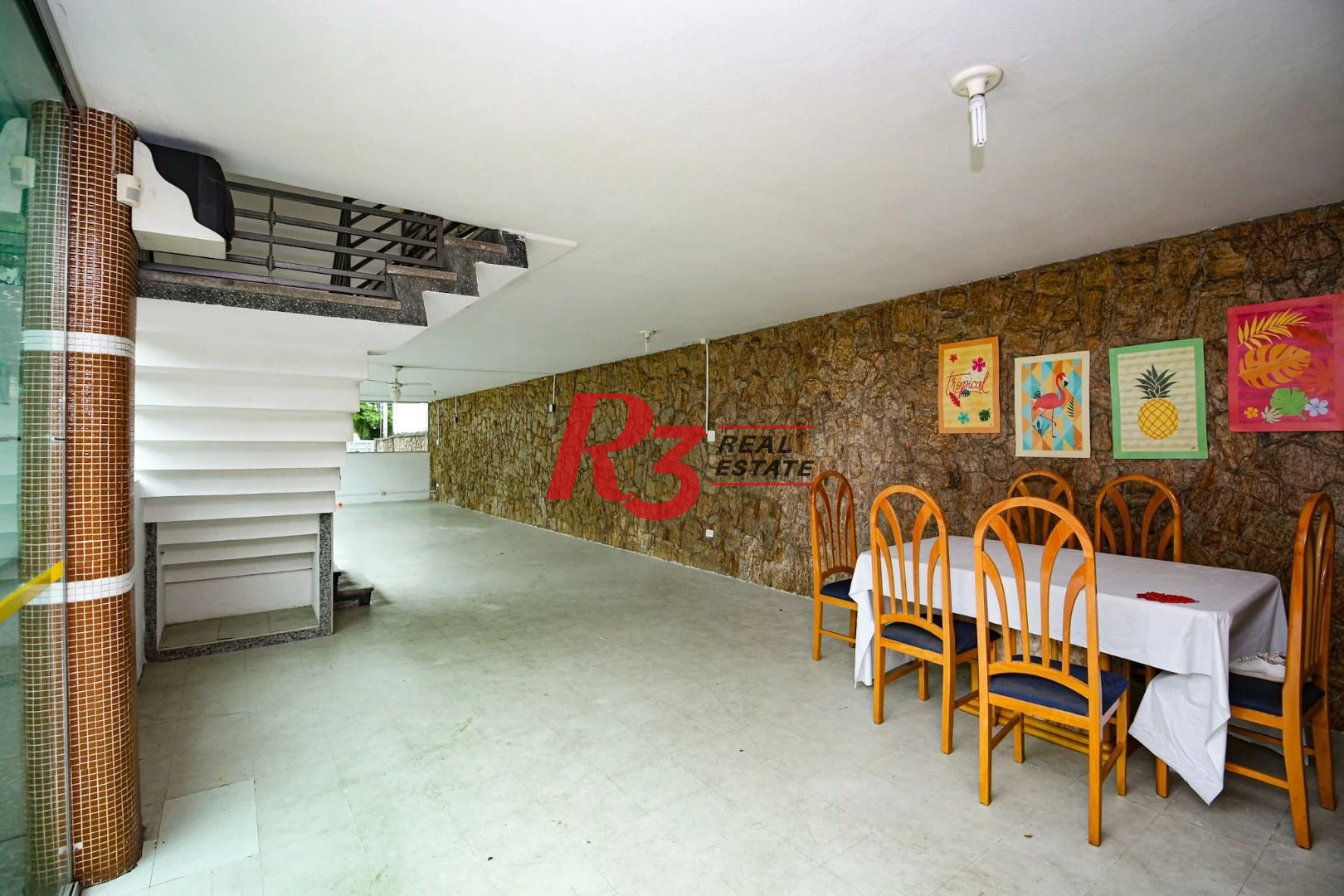 Sobrado à venda, 350 m² por R$ 1.450.000,00 - Encruzilhada - Santos/SP