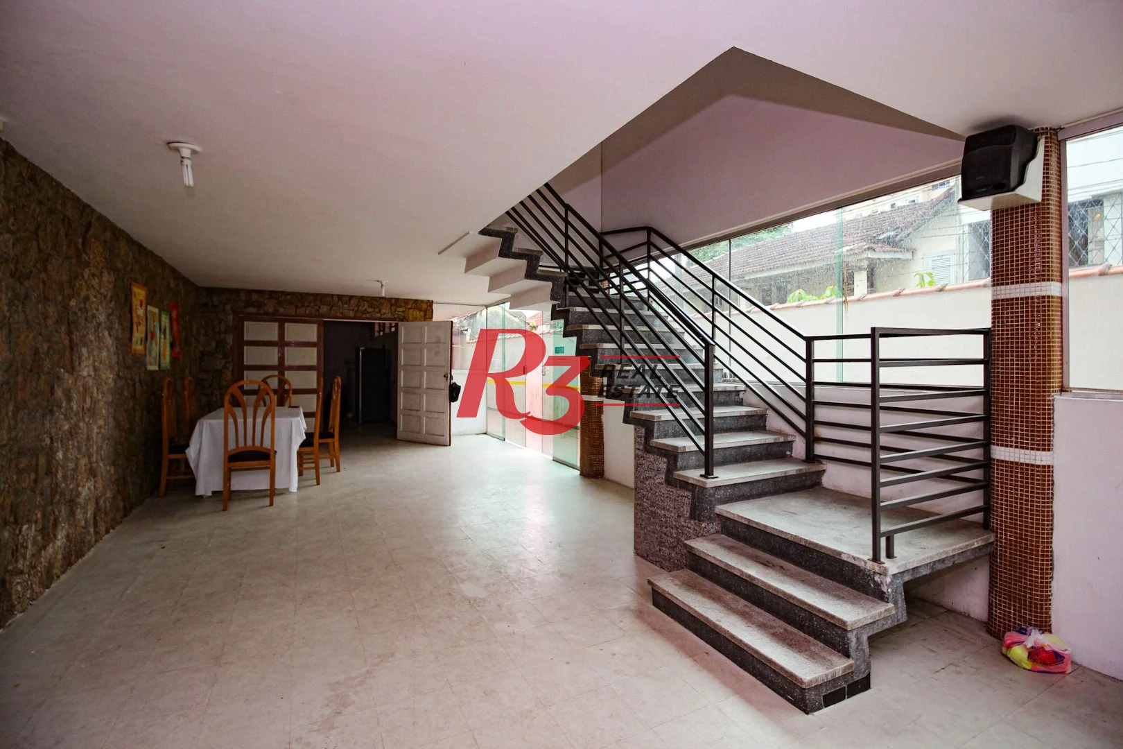 Sobrado à venda, 350 m² por R$ 1.450.000,00 - Encruzilhada - Santos/SP