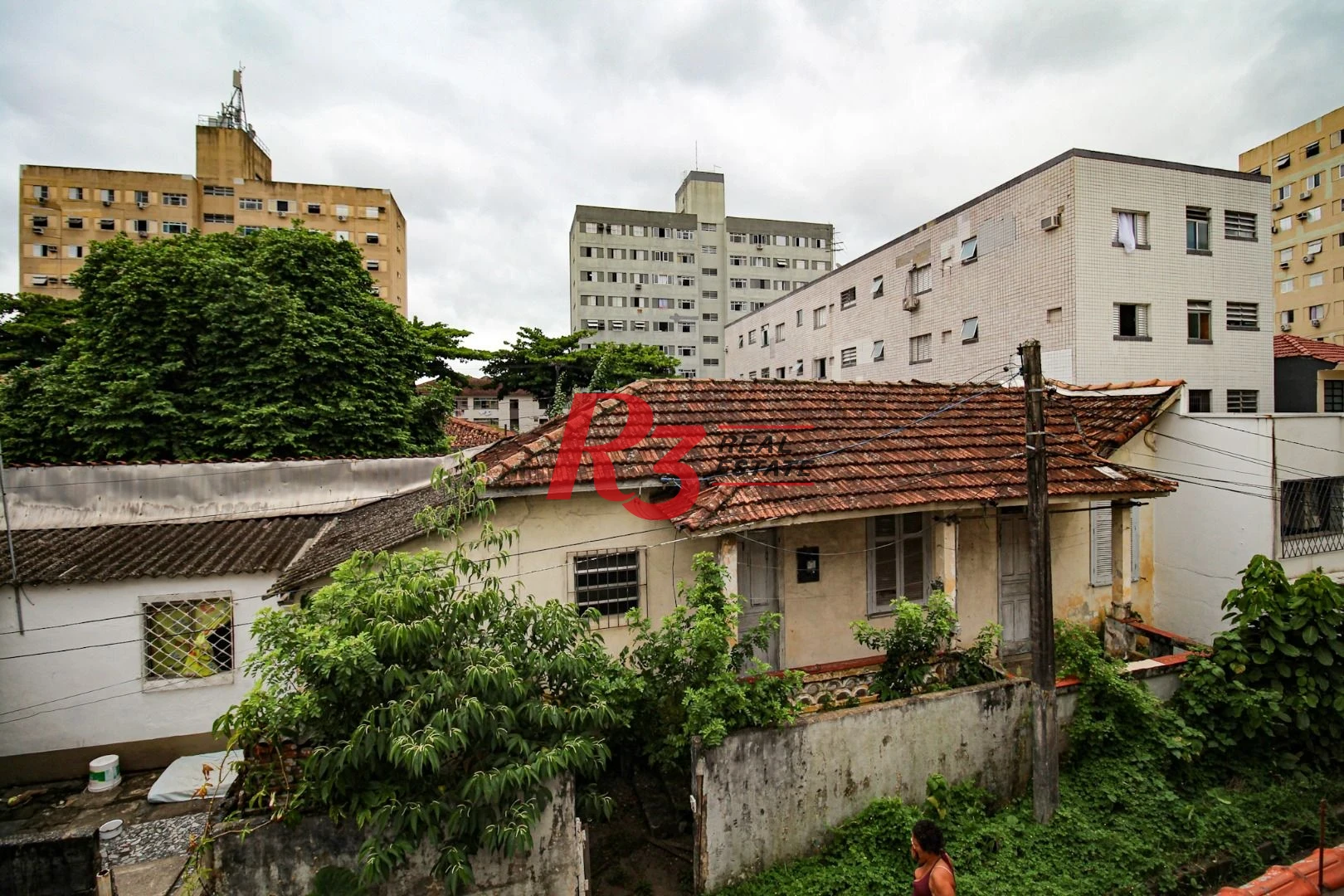 Sobrado à venda, 350 m² por R$ 1.450.000,00 - Encruzilhada - Santos/SP