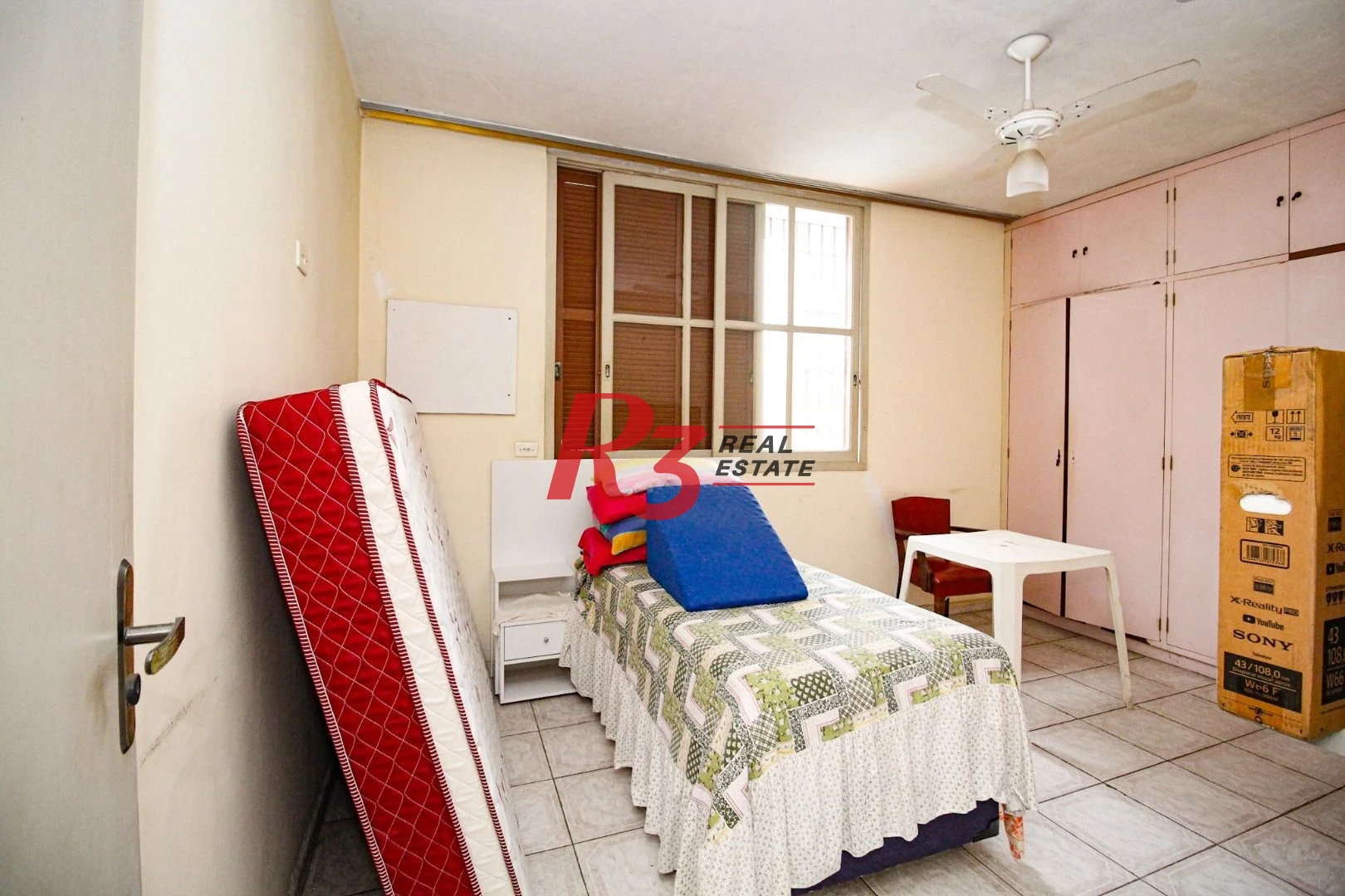 Sobrado à venda, 350 m² por R$ 1.450.000,00 - Encruzilhada - Santos/SP
